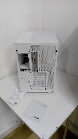 NZXT H6 FLOW CC-H61FW-01 BEYAZ KASA(OUTLET)